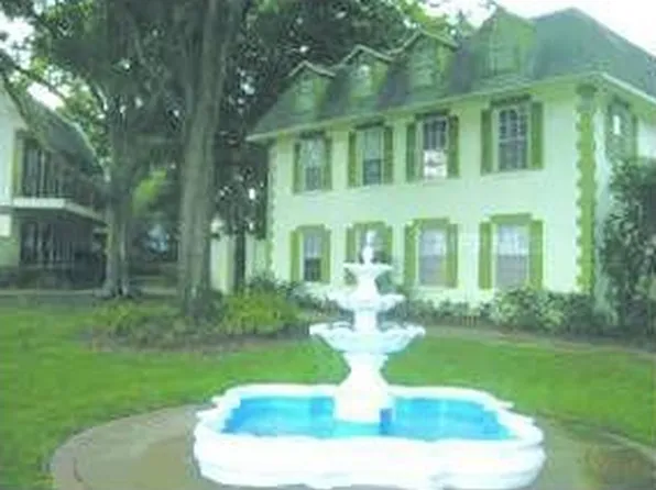 14405 Burgundy Sq, Tampa, FL 33613