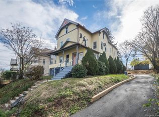 387 Chestnut St, New Britain, CT 06051