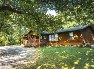 1817 Lakeshore Dr, Cuba, MO 65453
