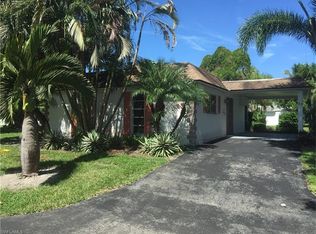 23 Kings Rd, Naples, FL 34112
