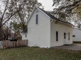 322 E Humphrey St, Lake Crystal, MN 56055