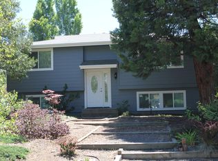 225 NW Thomas St, Pullman, WA 99163