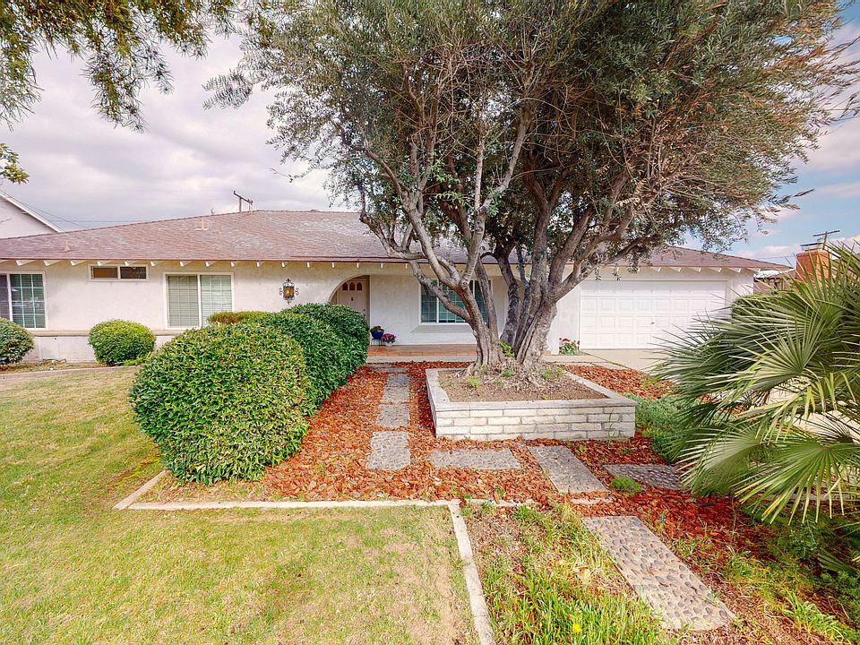 1st image of 6343 Vineyard Ave