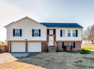 3891 Cambridge Ct, Culleoka, TN 38451