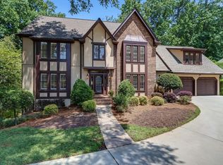 7495 Hunters Woods Dr, Sandy Springs, GA 30350