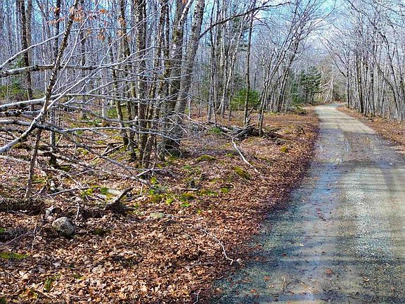 3rd image of 585 Sears Mullen Rd