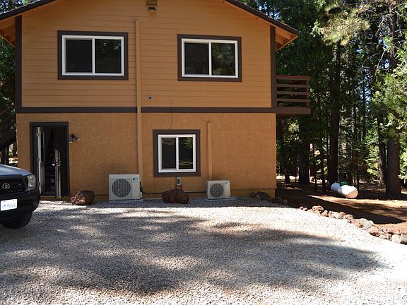 2nd image of 30720 Sleepy Hollow Dr