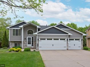 113 Mustang Ct, Lino Lakes, MN 55014