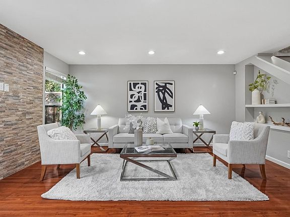 2nd image of 2789 Sierra Village Ct