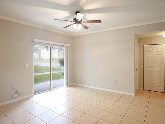 4th image of 5604 Pinnacle Heights Cir APT 107