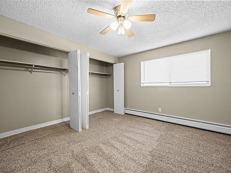 Garden Pointe — Photo 12