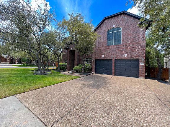 3rd image of 2922 Forest Meadow Dr