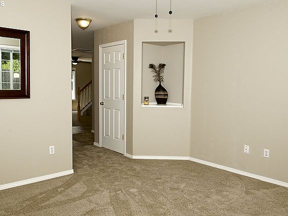 4th image of 8101 NE 26th Ct