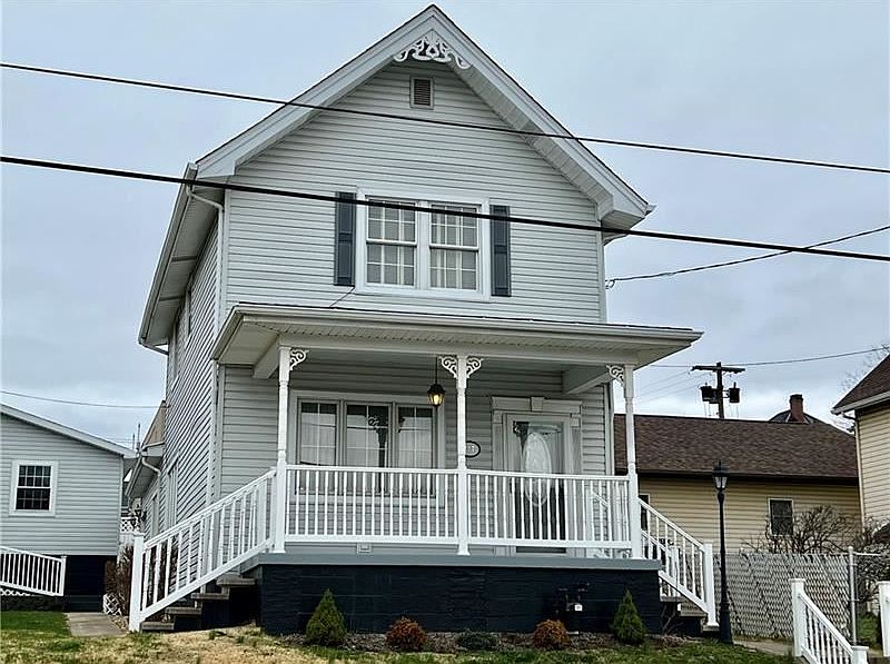 1st image of 717 Speer St
