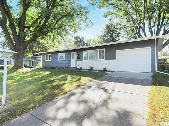2nd image of 63 Parklane Cir