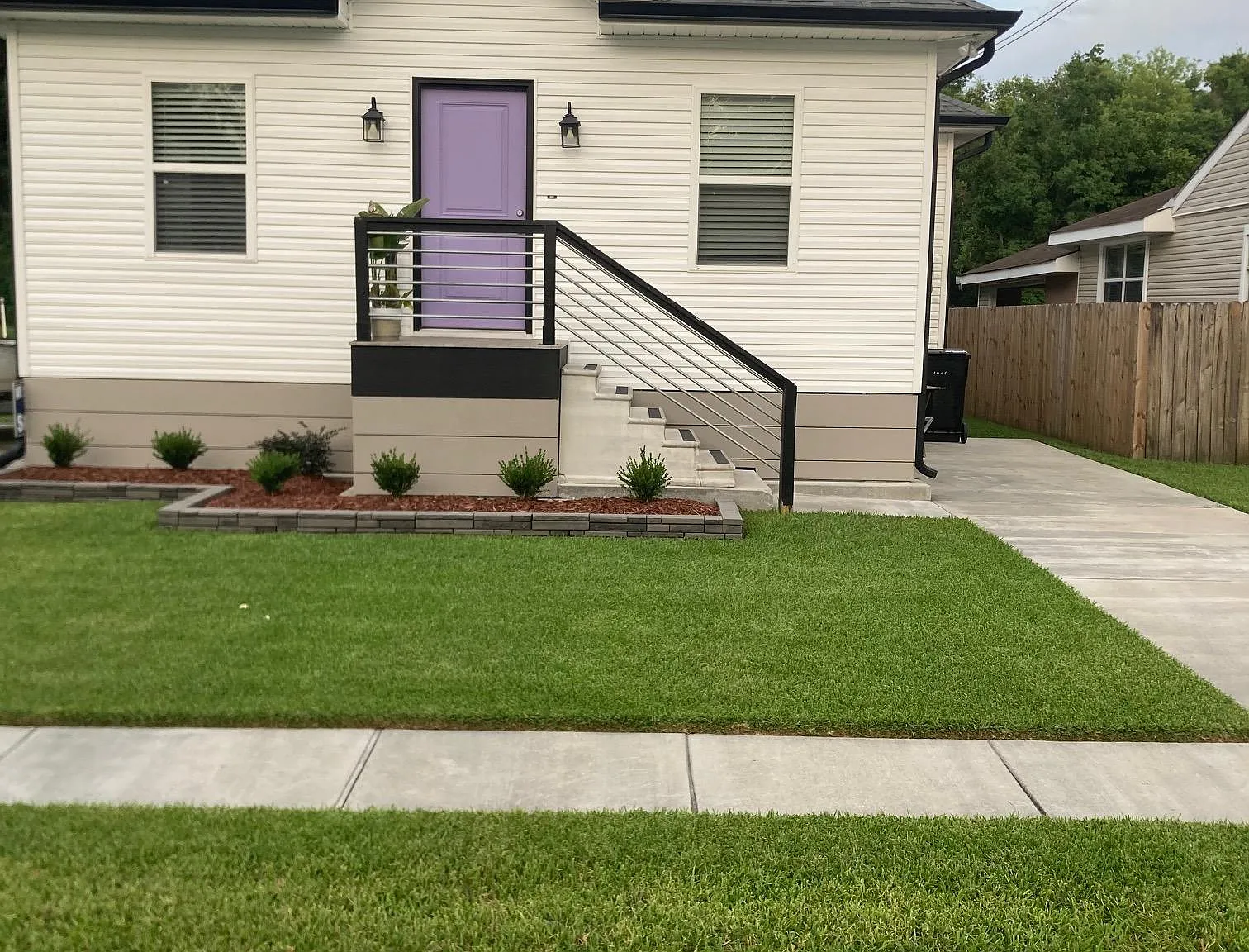2 bed, 1100 sqft, $1,375 — Photo 1