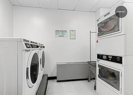 Rented by Triplemint | media 9