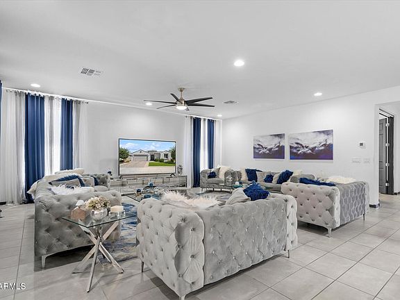 3rd image of 8616 W RANCHO Drive