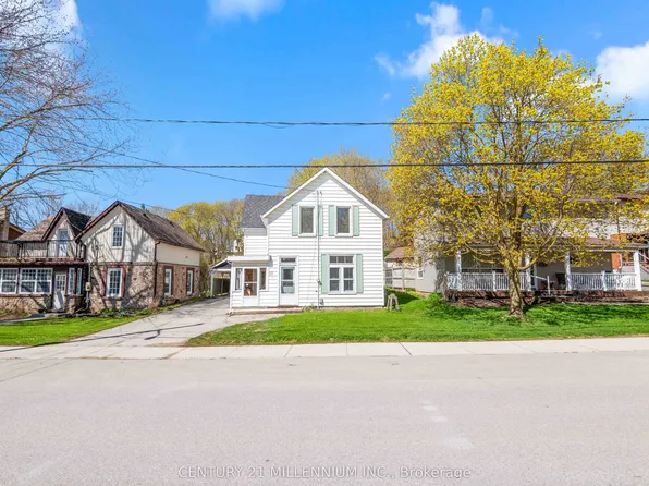 22 Crozier St, Grand Valley, ON L9W 5N6