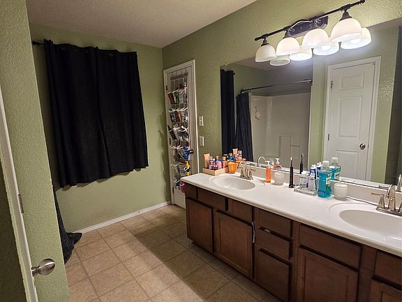 2nd image of 212 Druse Ln