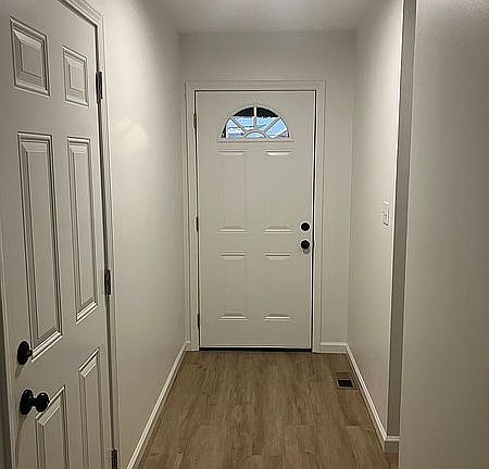 5th image of 5120 S Atlanta Ave