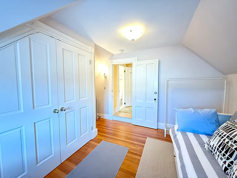 392 Orange St #3 — Photo 15