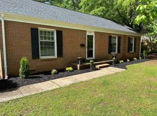 5026 Coronado Dr, Charlotte, NC 28212