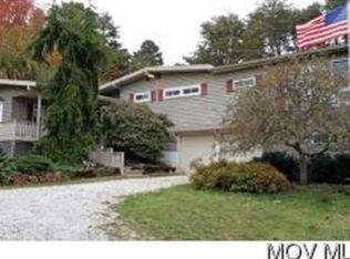 4242 N Torch Rd, Coolville, OH 45723