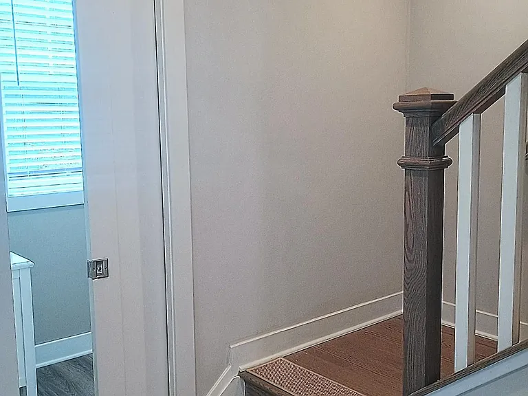 307 Charles St — Photo 10