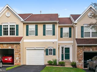 978 Katie Cir, Royersford, PA 19468