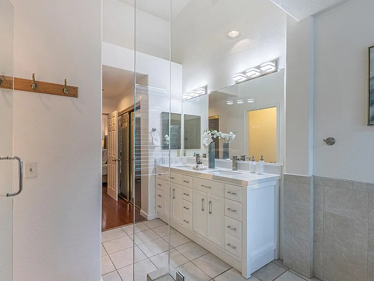 441 Camille Cir #12 — Photo 28