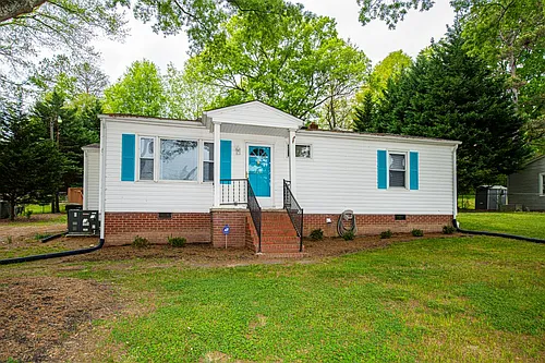 2711 Springbrook Cir #2711 Photo 1