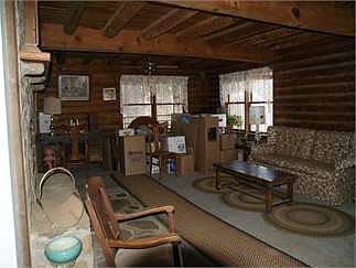 3rd image of 681 Viewmont Dr