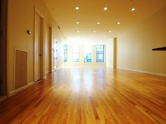 Rented by Citi Habitats | media 12