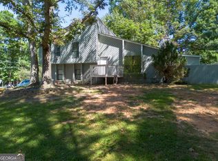2581 Bluffton Rd, Buford, GA 30519