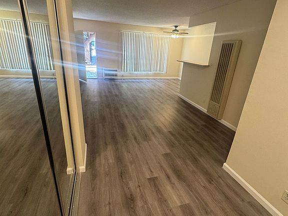 4th image of 18530 Prairie St APT 43
