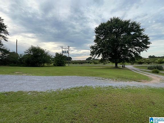 3rd image of 5705 County Road 16