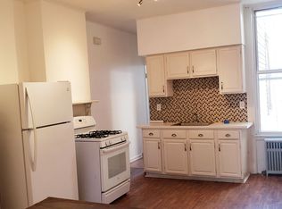 1861 Gates Ave #2R, Ridgewood, NY 11385