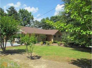 8594 Timber Lane Dr, Douglasville, GA 30134