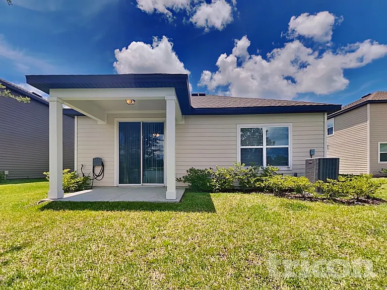 523 Falcon Ridge Rd — Photo 16