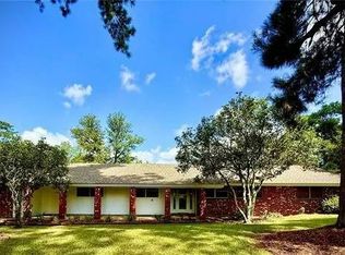 2225 Donahue Ferry Rd, Pineville, LA 71360
