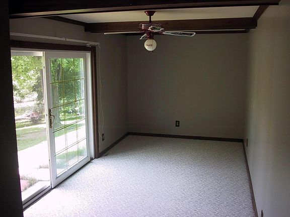2nd image of 8415 Rickett Rd