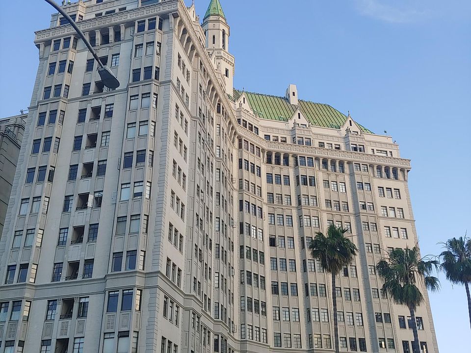 1st image of 800 E Ocean Blvd Unit 1108