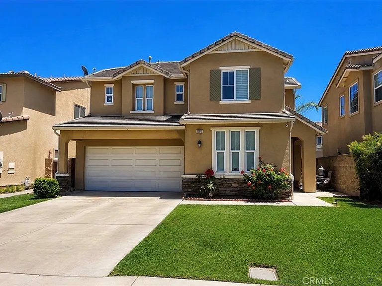 33012 Seville St — Photo 2