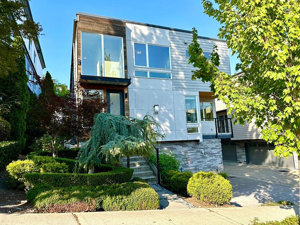 1st image of 212 4th Ave #1