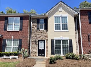 2760 Valley Green Dr, Gainesville, GA 30504