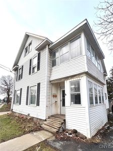 73 Arterial W, Auburn, NY, 13021