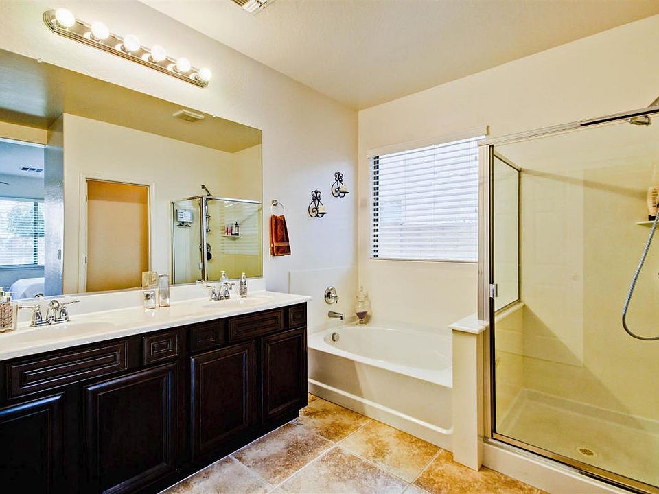1st image of 3546 E Bartlett Pl