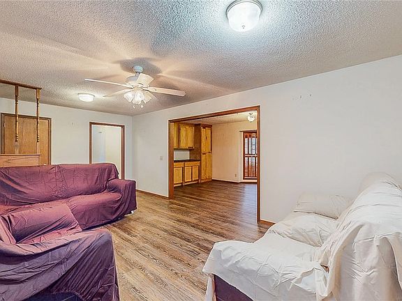 4th image of 113 Cedar Hts