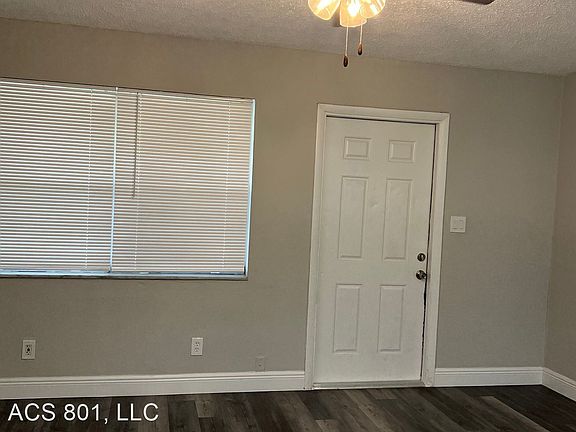 2nd image of 801 SW 29th St #11709163